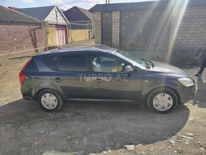 Kia Ceed 2008, 299,000 km - 1.6 л - Gəncə