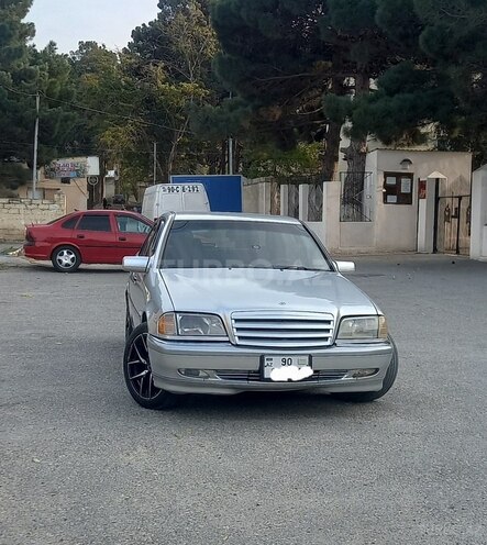 Mercedes C 240 2000, 410,000 km - 2.4 l - Bakı