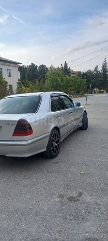 Mercedes C 240 2000, 410,000 km - 2.4 l - Bakı