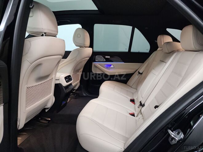 Mercedes  2023, 11,950 km - 2.0 l - Bakı