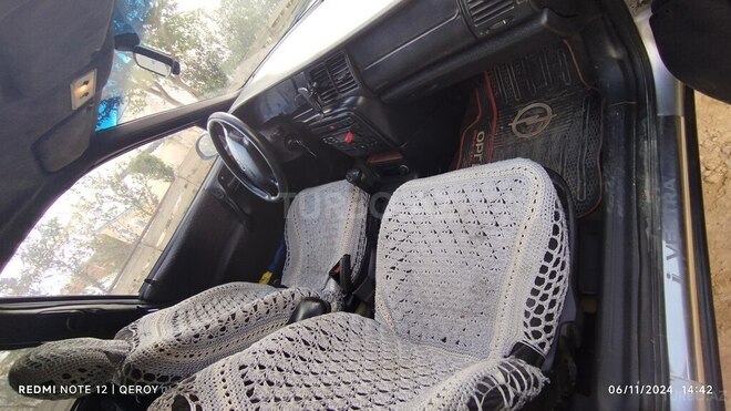 Opel Vectra 1998, 450,000 km - 2.0 l - Bakı