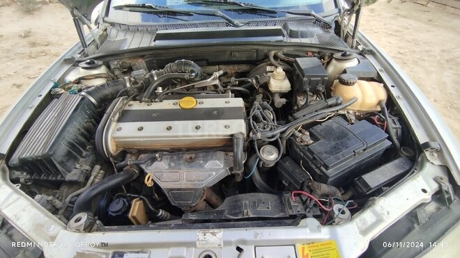 Opel Vectra 1998, 450,000 km - 2.0 l - Bakı