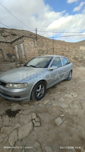 Opel Vectra 1998, 450,000 km - 2.0 l - Bakı