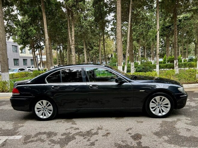 BMW 740 2005, 285,678 km - 4.0 л - Bakı