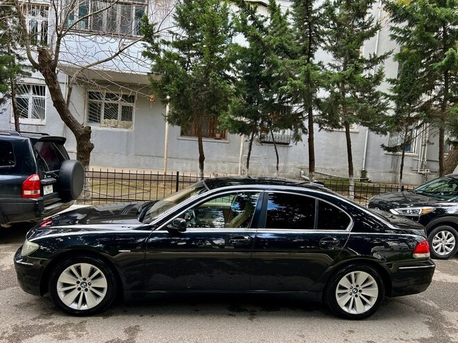 BMW 740 2005, 285,678 km - 4.0 л - Bakı