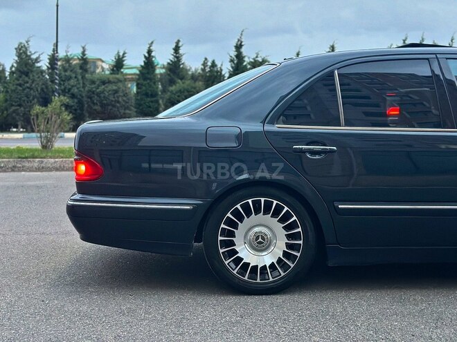 Mercedes E 240 2000, 355,000 km - 2.4 l - Bakı