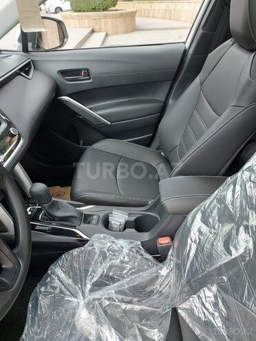 Toyota Corolla Cross 2024, 0 km - 2.0 l - Bakı