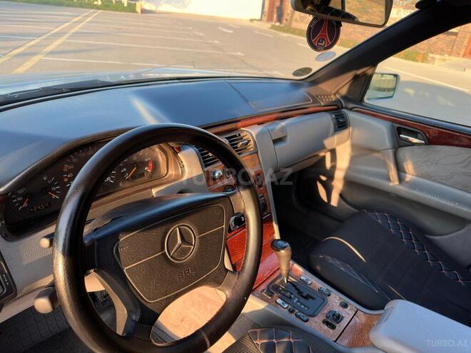 Mercedes E 220 d 1997, 500,000 km - 2.2 л - Bakı