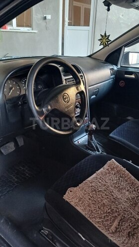 Opel Astra 2000, 120,000 km - 2.0 л - Samux