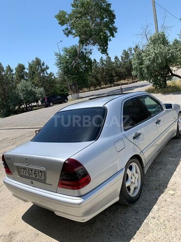 Mercedes C 200 2002, 313,000 km - 2.0 l - Şirvan