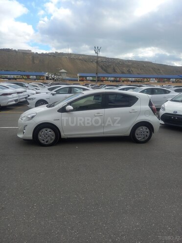 Toyota Aqua 2017, 62,000 km - 1.5 l - Bakı