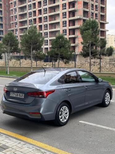Hyundai Accent 2020, 80,000 km - 1.6 л - Bakı