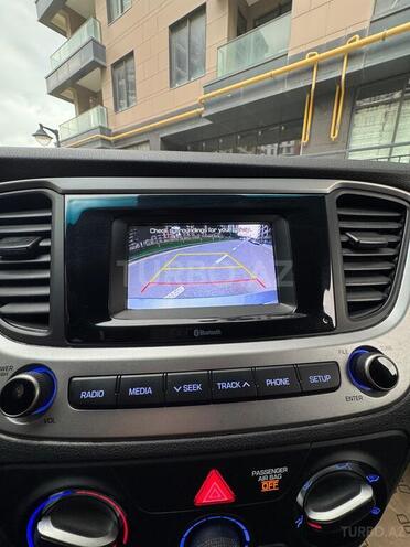 Hyundai Accent 2020, 80,000 km - 1.6 л - Bakı