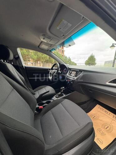 Hyundai Accent 2020, 80,000 km - 1.6 л - Bakı