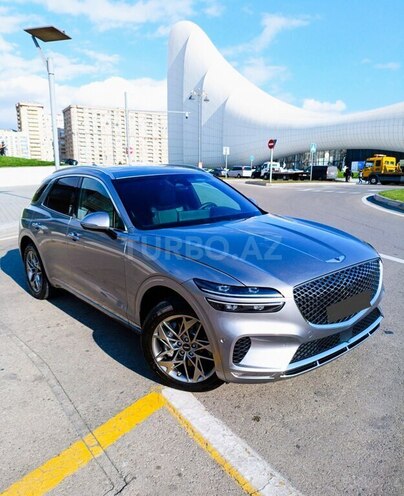 Genesis GV70-1