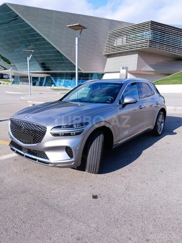 Genesis GV70-3