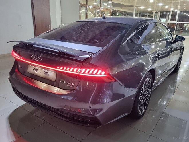 Audi A7 Sportback-13