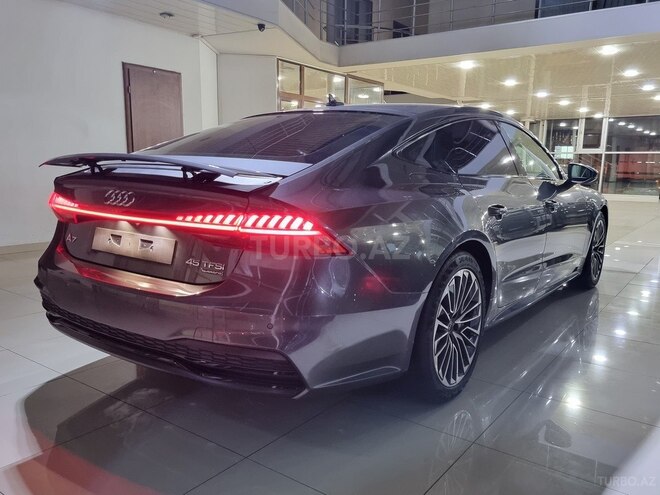 Audi A7 Sportback-12