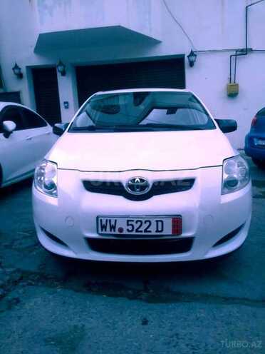 Toyota Auris 2007, 220,000 km - 1.4 l - Bakı