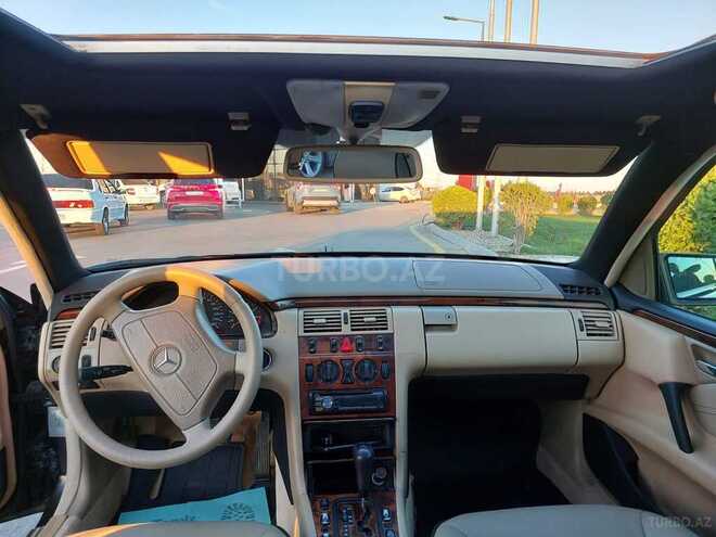 Mercedes E 280 1999, 475,000 km - 2.8 l - Bakı
