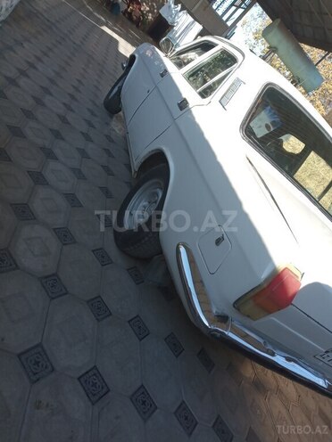 GAZ  1991, 250,000 km - 2.4 л - Qazax