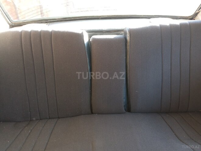GAZ  1991, 250,000 km - 2.4 л - Qazax
