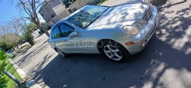 Mercedes C 240 2001, 330,007 km - 2.6 l - Xaçmaz