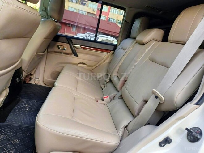 Mitsubishi Pajero 2008, 196,000 km - 3.0 л - Bakı