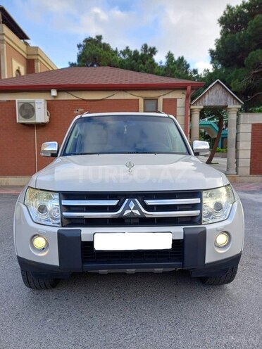 Mitsubishi Pajero 2008, 196,000 km - 3.0 л - Bakı