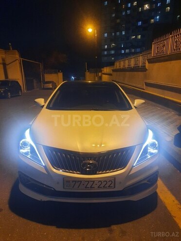 Hyundai Grandeur 2015, 218,500 km - 2.2 l - Bakı