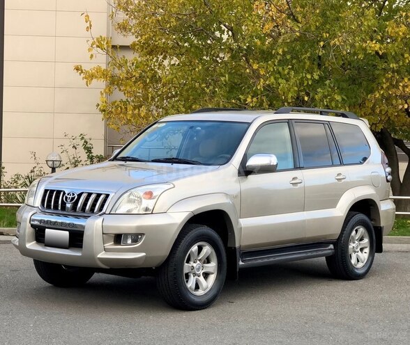 Toyota Land Cruiser Prado-3