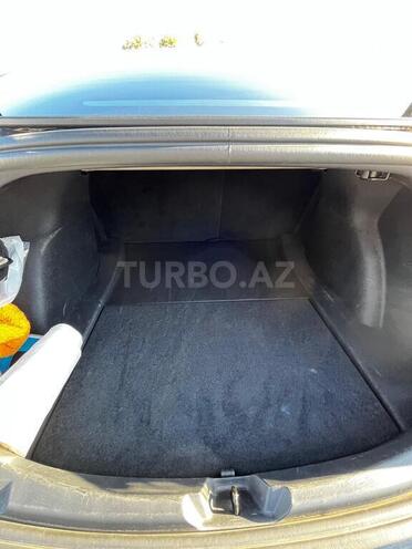 Tesla Model 3-14