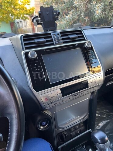 Toyota Land Cruiser Prado 2019, 74,000 km - 3.0 l - Bakı