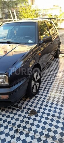 Volkswagen Golf 1993, 107,422 km - 1.6 l - Bakı