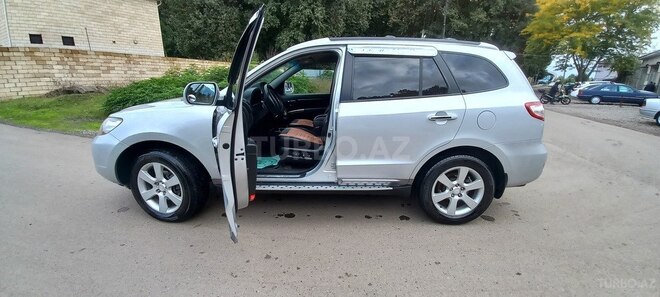 Hyundai Santa Fe 2008, 82,826 km - 2.0 l - Masallı