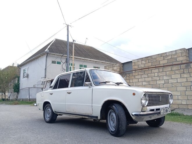 LADA (VAZ) 21011 1983, 35,655 km - 1.3 l - Ucar