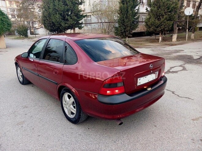 Opel Vectra 1996, 286,666 km - 1.6 l - Sumqayıt