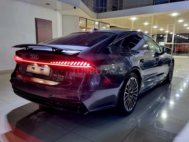 Audi A7 Sportback-14