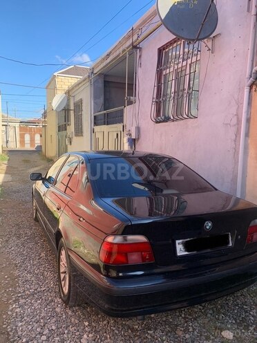 BMW 520 1999, 288,000 km - 2.0 l - Bakı