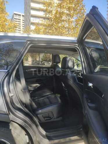 Kia Sorento-10