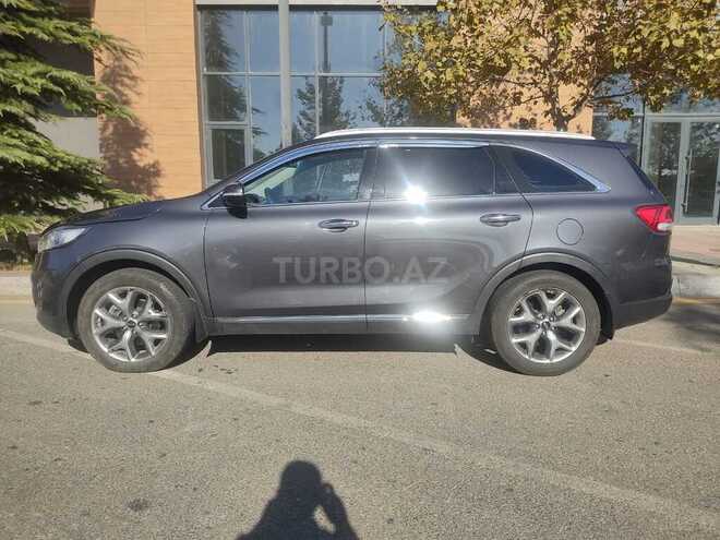 Kia Sorento-4