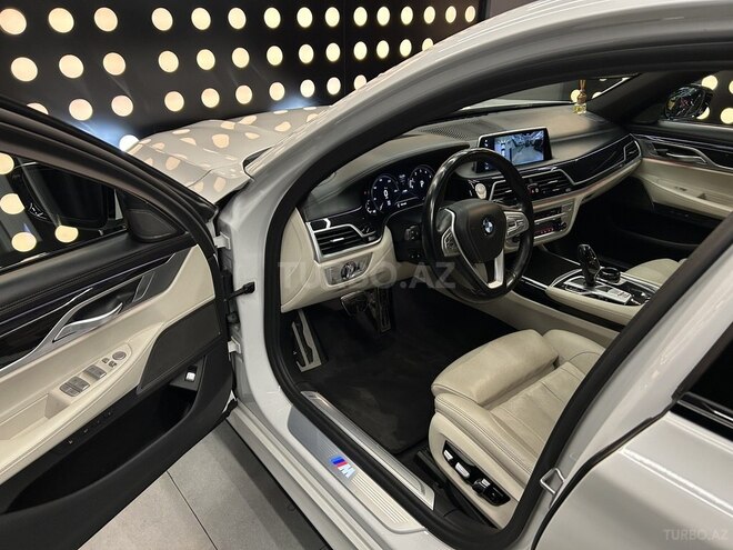 BMW 740 2018, 86,000 km - 3.0 l - Bakı