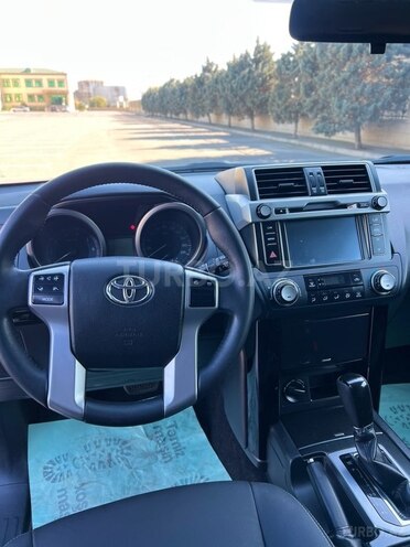 Toyota Land Cruiser Prado 2015, 175,000 km - 2.7 l - Bakı