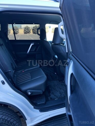 Toyota Land Cruiser Prado 2015, 175,000 km - 2.7 l - Bakı