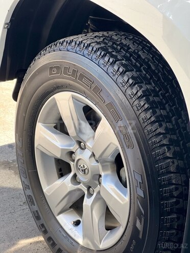 Toyota Land Cruiser Prado 2015, 175,000 km - 2.7 l - Bakı