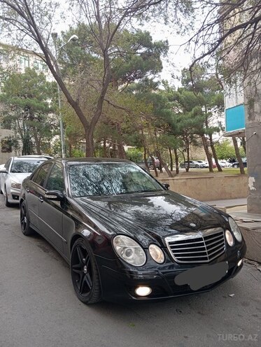Mercedes E 240 2004, 377,000 km - 2.6 l - Bakı