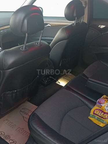 Mercedes E 240 2004, 377,000 km - 2.6 l - Bakı