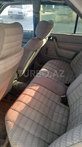Mercedes 190 1992, 258,000 km - 2.0 l - Bakı