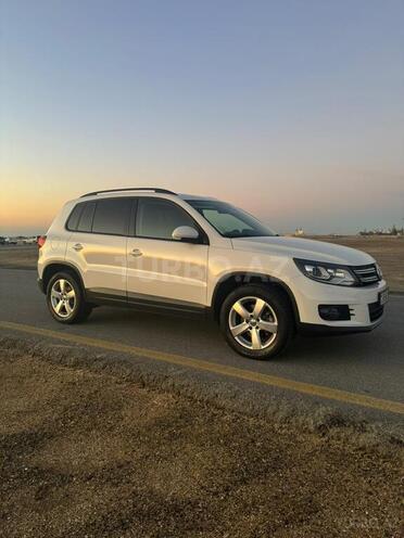 Volkswagen Tiguan 2011, 81,000 km - 2.0 l - Bakı