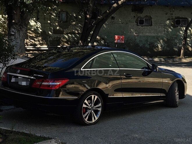 Mercedes E 250 2010, 202,000 km - 1.8 l - Bakı